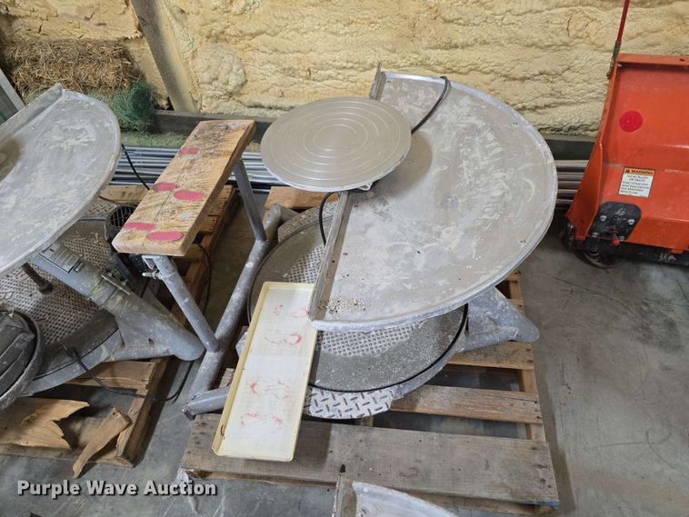 image for item EH8912 (4) Lockerbie K Potter's wheels