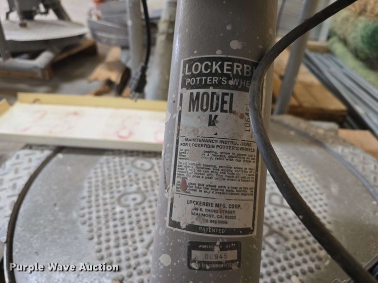 image for item EH8912 (4) Lockerbie K Potter's wheels