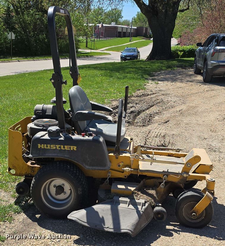 image for item EH8913 2011 Hustler FasTrak Super Duty ZTR lawn mower