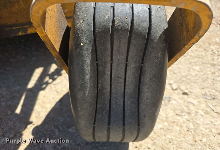 image for item EH8913 2011 Hustler FasTrak Super Duty ZTR lawn mower