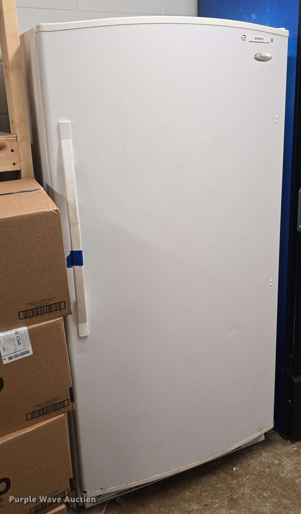 image for item EH8915 2011 Whirlpool EV200NZTQ freezer