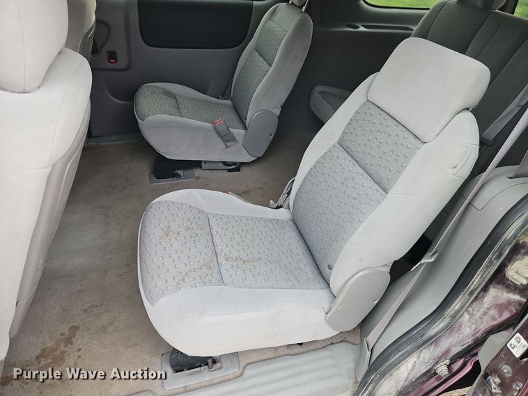 image for item EI8991 2008 Chevrolet Uplander van