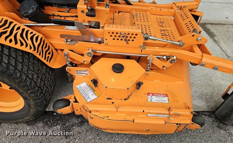 image for item EJ0014 Scagg Turf Tiger ZTR lawn mower