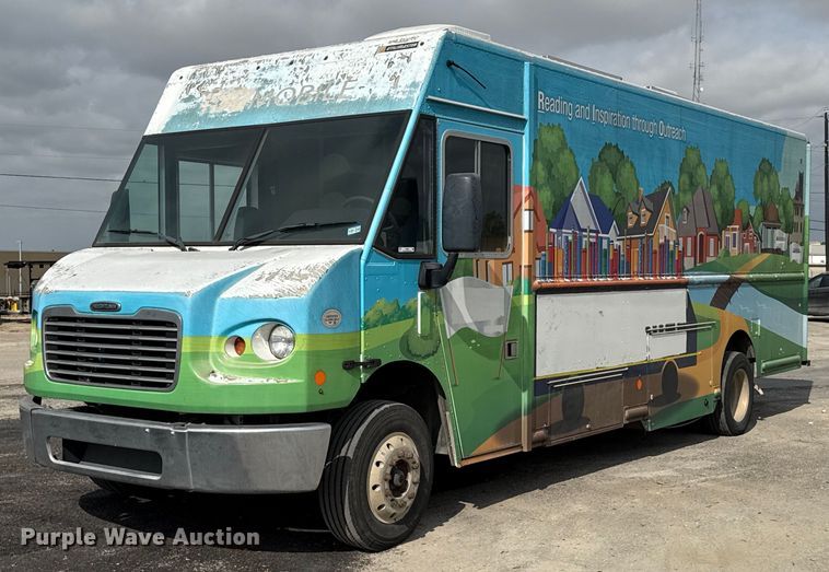 image for item EJ3653 2016 Freightliner MT55 bookmobile truck