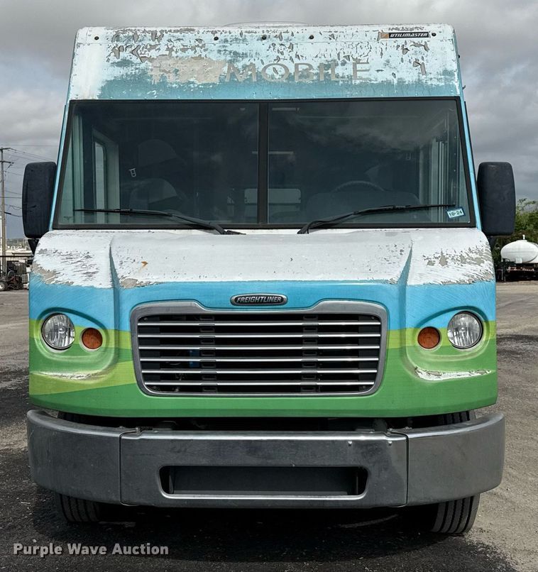 image for item EJ3653 2016 Freightliner MT55 bookmobile truck