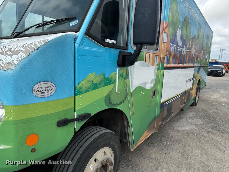 image for item EJ3653 2016 Freightliner MT55 bookmobile truck