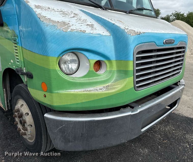 image for item EJ3653 2016 Freightliner MT55 bookmobile truck