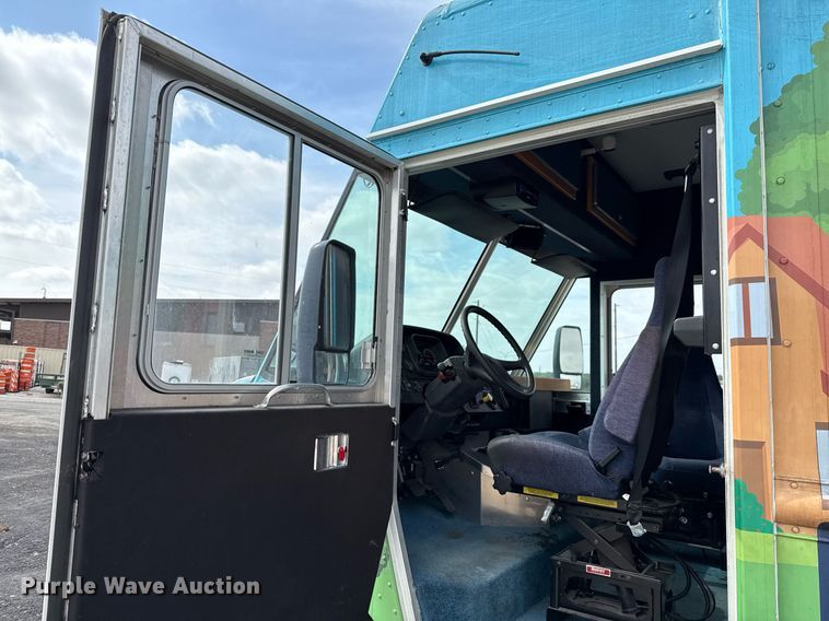 image for item EJ3653 2016 Freightliner MT55 bookmobile truck