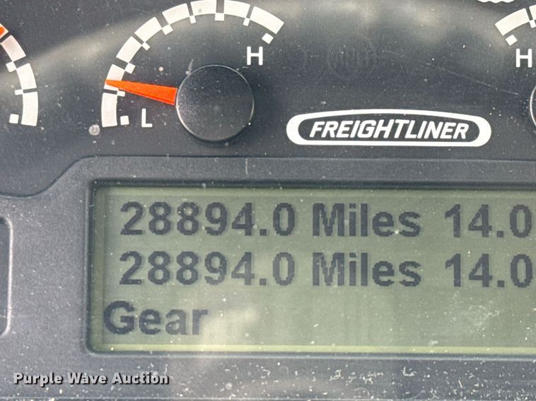 image for item EJ3653 2016 Freightliner MT55 bookmobile truck