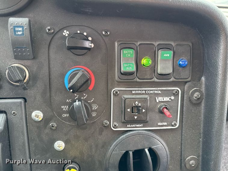 image for item EJ3653 2016 Freightliner MT55 bookmobile truck