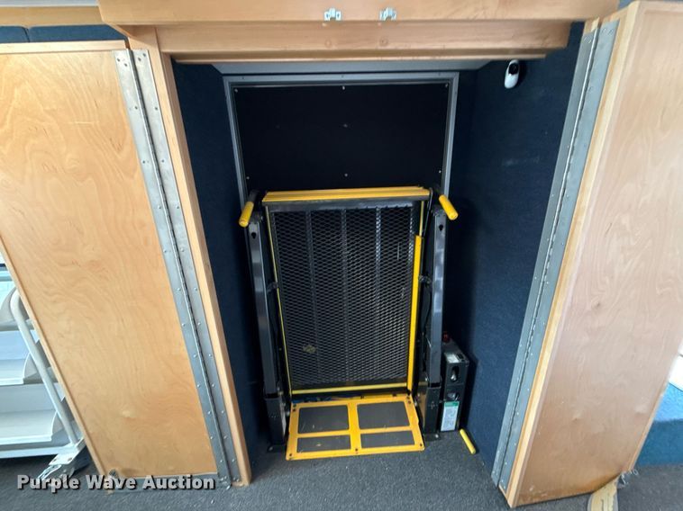 image for item EJ3653 2016 Freightliner MT55 bookmobile truck