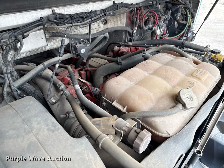 image for item EJ3653 2016 Freightliner MT55 bookmobile truck