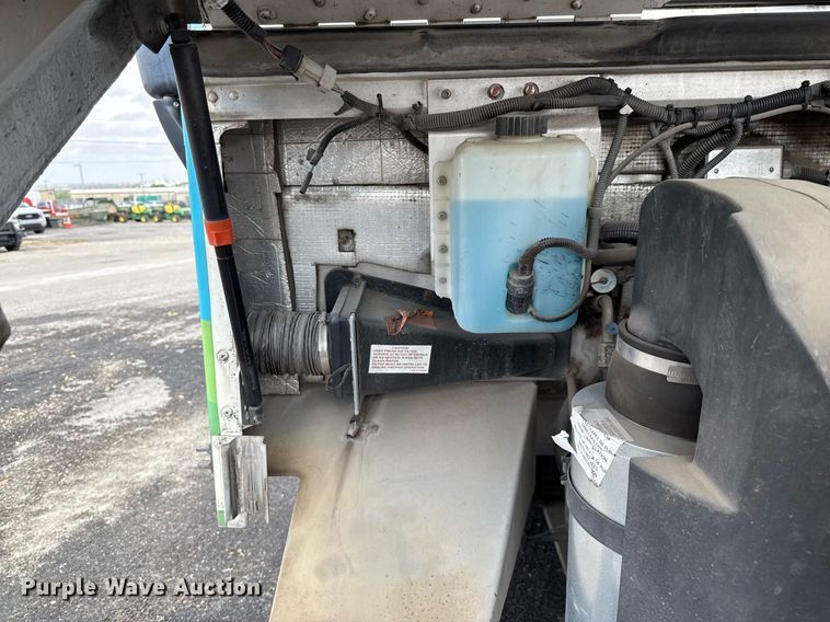 image for item EJ3653 2016 Freightliner MT55 bookmobile truck