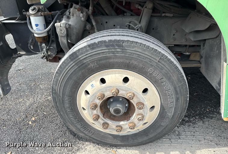 image for item EJ3653 2016 Freightliner MT55 bookmobile truck