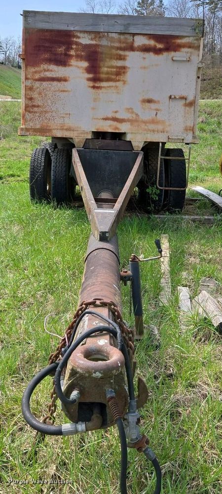 image for item EJ7446 End dump pup trailer