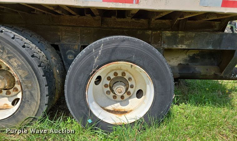 image for item EJ7446 End dump pup trailer