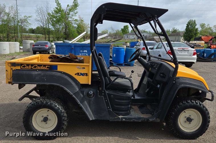 image for item EJ7523 Cub Cadet 39A-212-100 utility vehicle