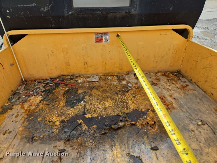 image for item EJ7523 Cub Cadet 39A-212-100 utility vehicle