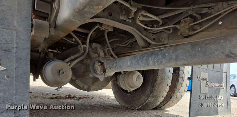 image for item EJ7525 2010 International 7400 WorkStar refuse truck