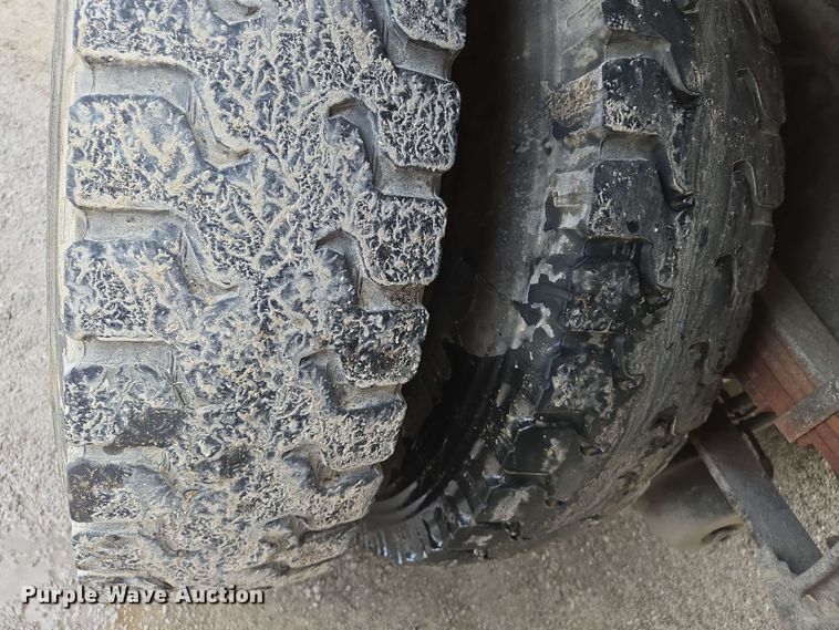 image for item EJ7525 2010 International 7400 WorkStar refuse truck