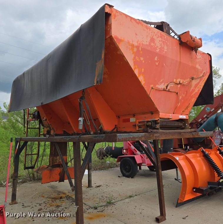 image for item EJ7529 Flink spreader