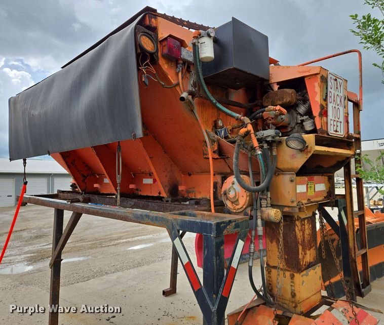 image for item EJ7529 Flink spreader