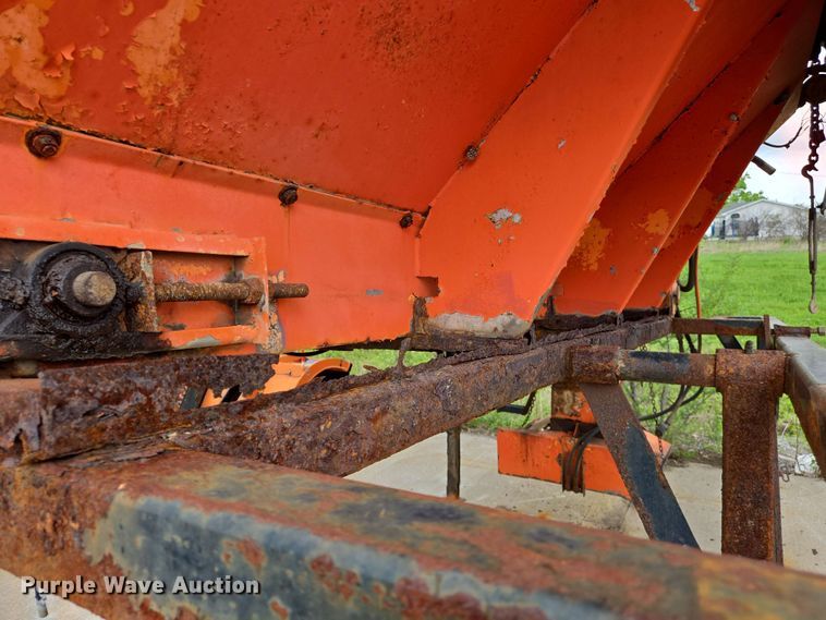 image for item EJ7529 Flink spreader