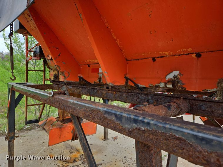 image for item EJ7529 Flink spreader