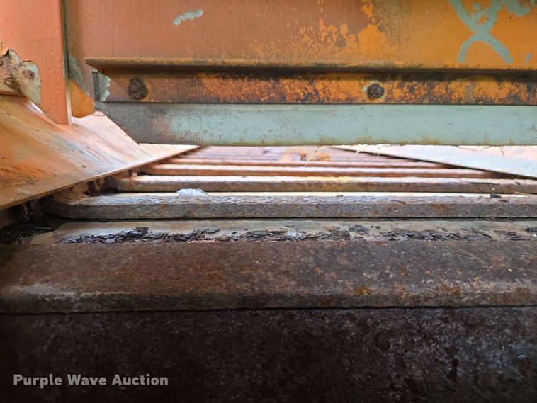 image for item EJ7529 Flink spreader