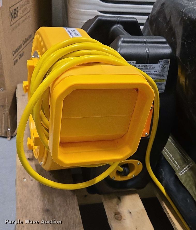 image for item EJ7530 Bounce house