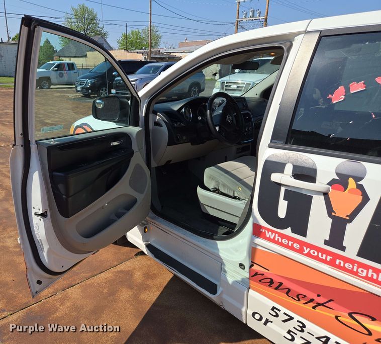 image for item EJ7531 2012 Dodge Grand Caravan handicap accessible van