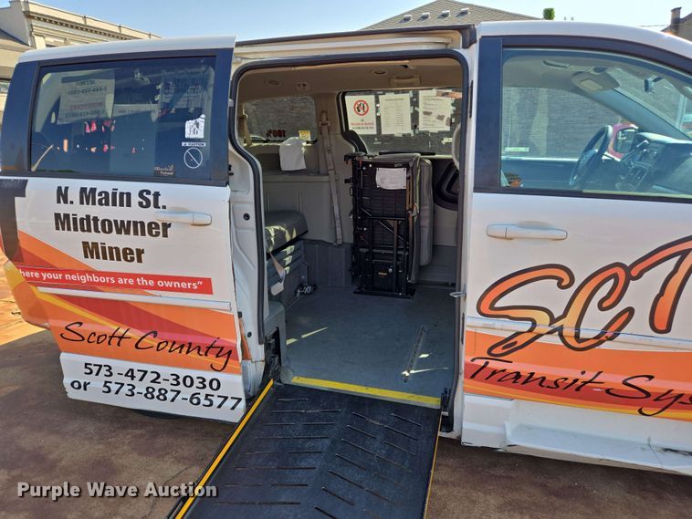 image for item EJ7531 2012 Dodge Grand Caravan handicap accessible van