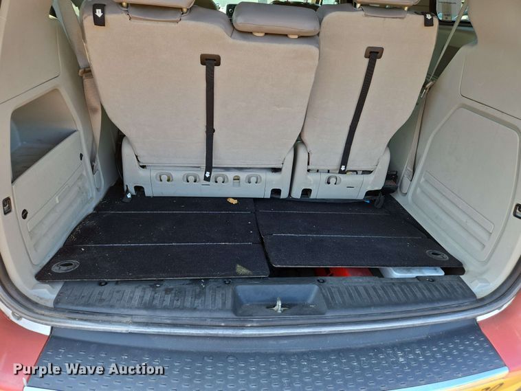 image for item EJ7531 2012 Dodge Grand Caravan handicap accessible van