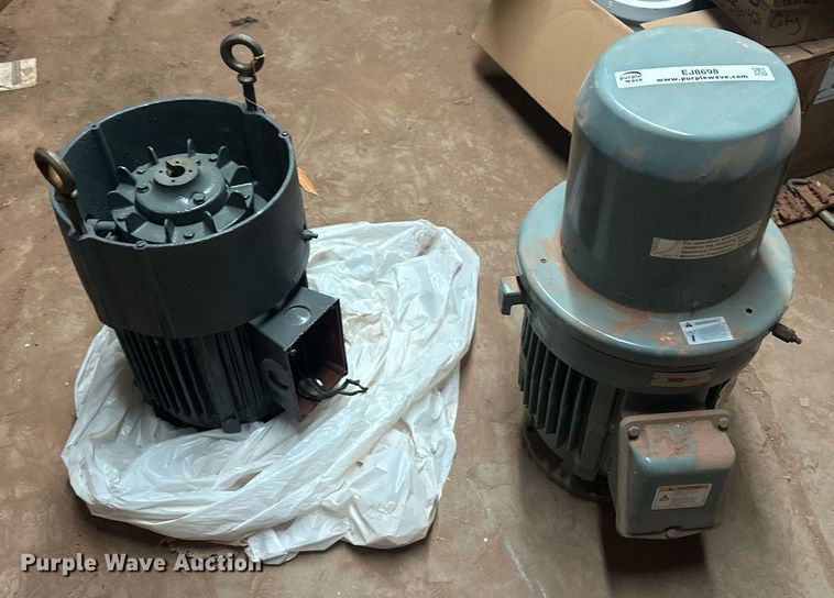 image for item EJ8698 (3) electric motors