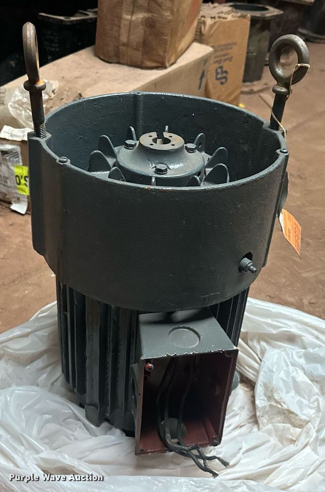 image for item EJ8698 (3) electric motors
