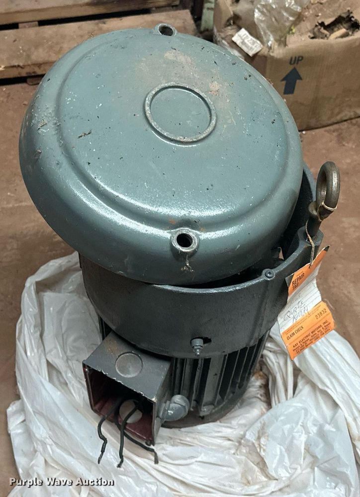 image for item EJ8698 (3) electric motors