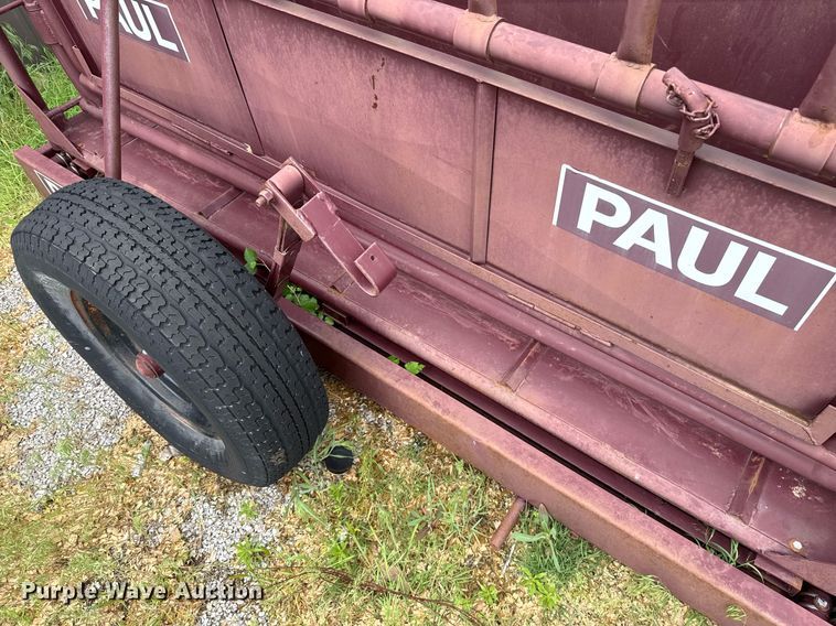 image for item EJ8706 Paul livestock squeeze chute