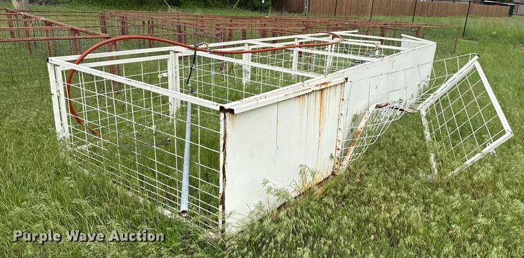 image for item EJ8707 Livestock equipment