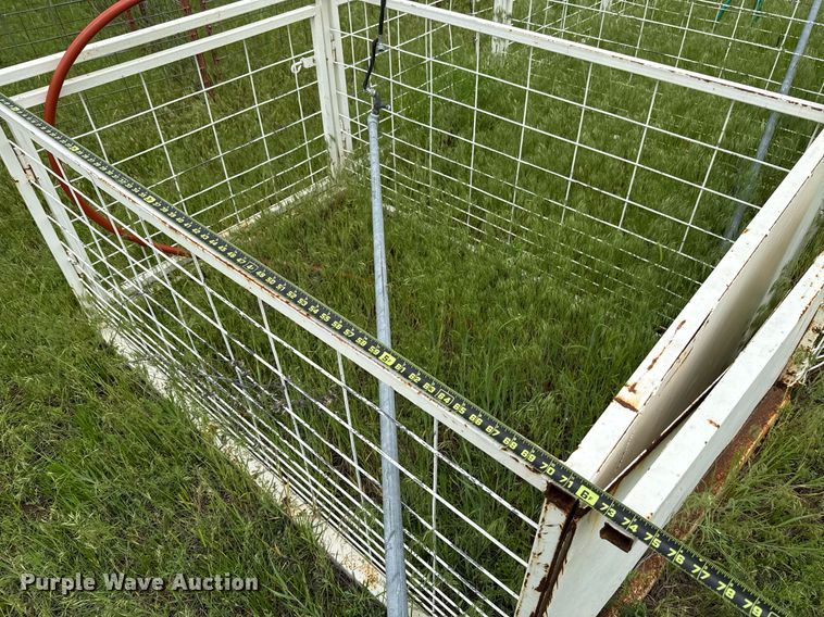 image for item EJ8707 Livestock equipment