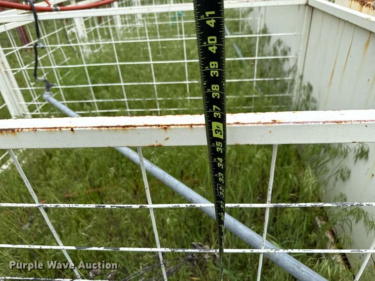 image for item EJ8707 Livestock equipment