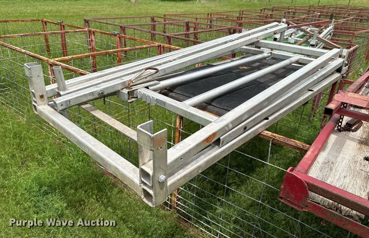 image for item EJ8707 Livestock equipment