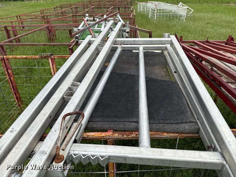 image for item EJ8707 Livestock equipment