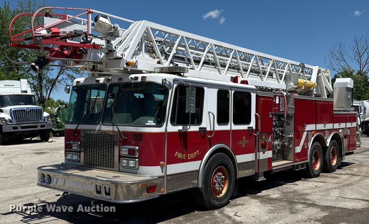 image for item EJ8709 1995 Spartan Gladiator ladder fire truck