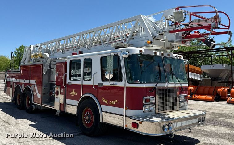 image for item EJ8709 1995 Spartan Gladiator ladder fire truck