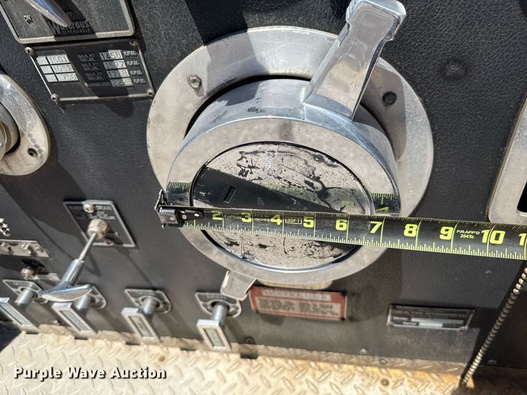 image for item EJ8709 1995 Spartan Gladiator ladder fire truck