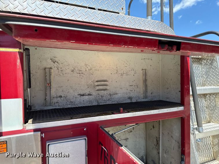 image for item EJ8709 1995 Spartan Gladiator ladder fire truck