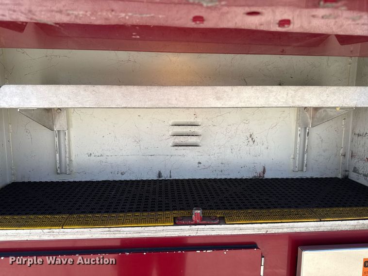 image for item EJ8709 1995 Spartan Gladiator ladder fire truck