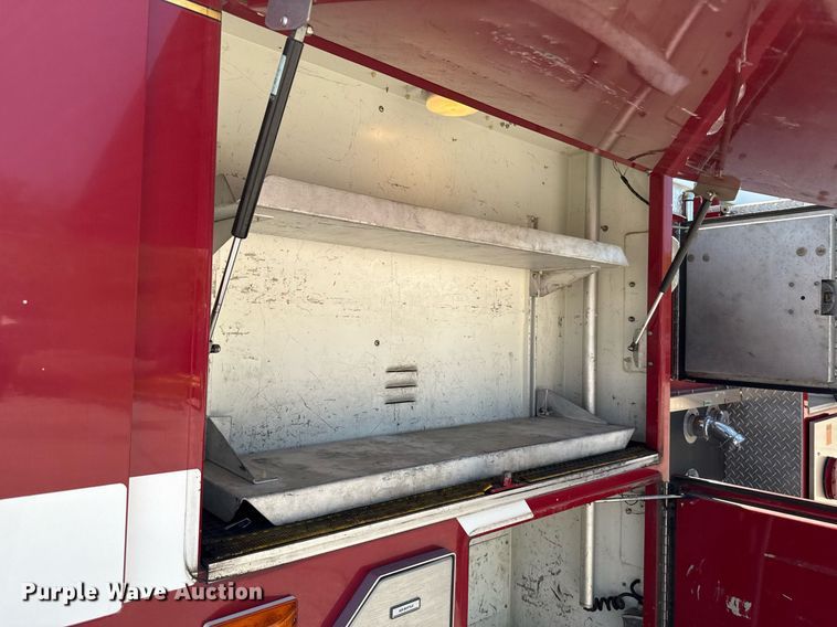 image for item EJ8709 1995 Spartan Gladiator ladder fire truck