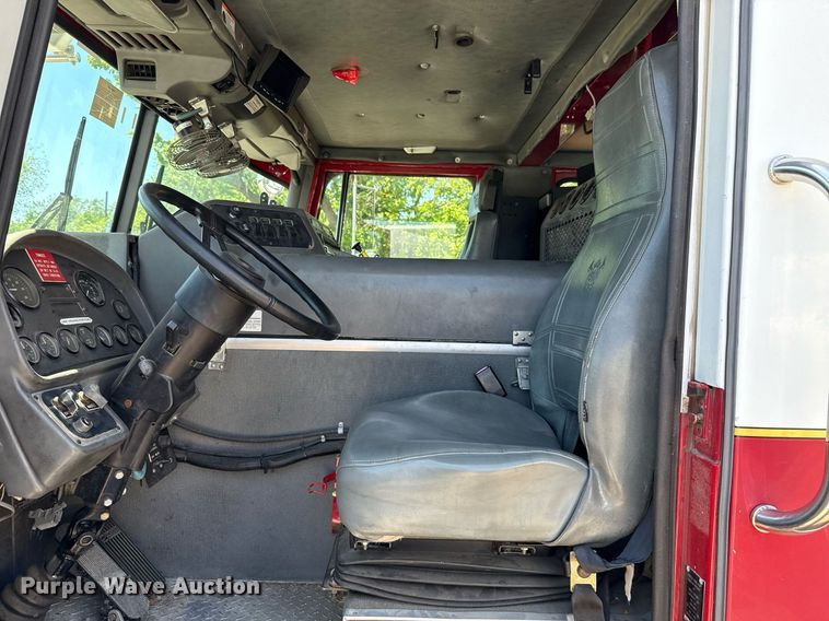 image for item EJ8709 1995 Spartan Gladiator ladder fire truck