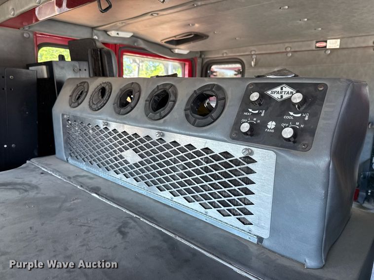 image for item EJ8709 1995 Spartan Gladiator ladder fire truck